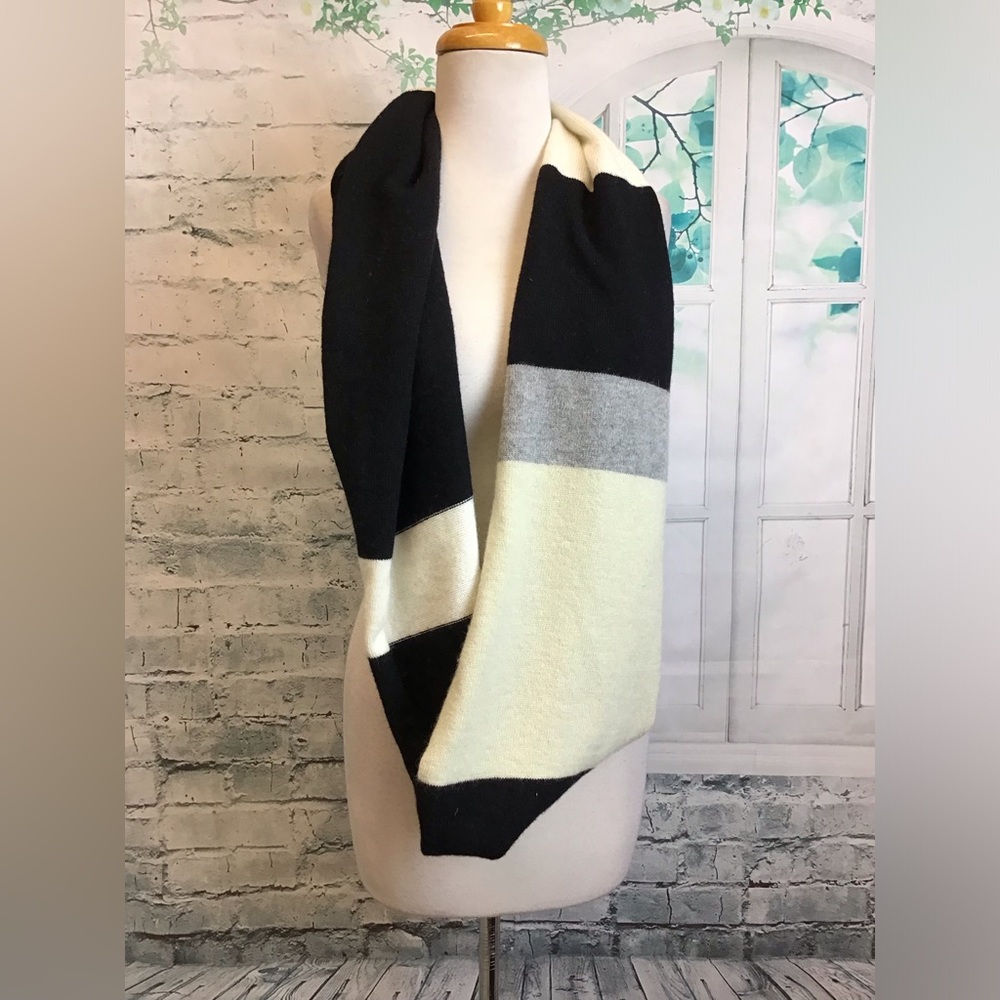 Kate Spade Scarf